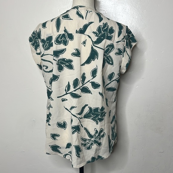 Fun 2 Fun stitchfix Beige and Dark Green Floral Blouse - Picture 4 of 11